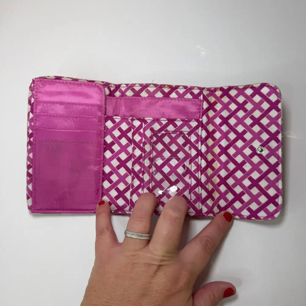 Vera Bradley Julep Tulip Floral Print Euro Wallet Trifold - Picture 3 of 6